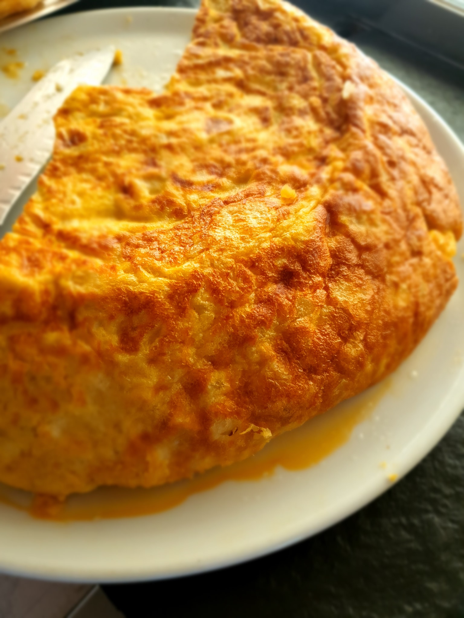 Jugosa tortilla de patatas